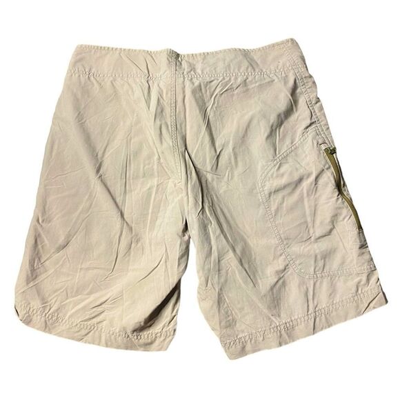 Mountain Hardwear Men’s Sz 31 Khaki Long Bermuda Tie Front Hybrid Shorts - Picture 3 of 5